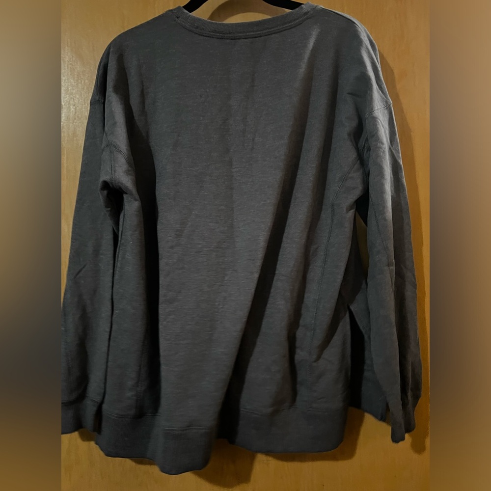 ****SOLd***Wildfox Women's Grey Sweatshirt Easy Does It
Size XS - Picture 8 of 8